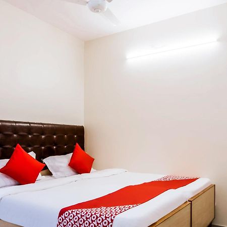 מלון Kākināda Super Oyo G P Residency מראה חיצוני תמונה